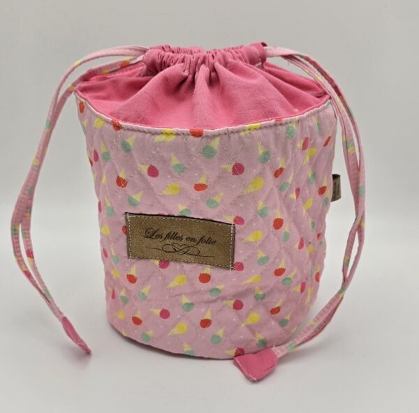 Trousse ronde à cordon