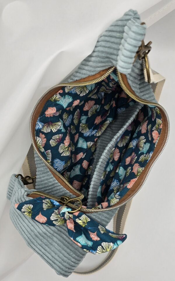 Sac en Velours Bleu – Image 2